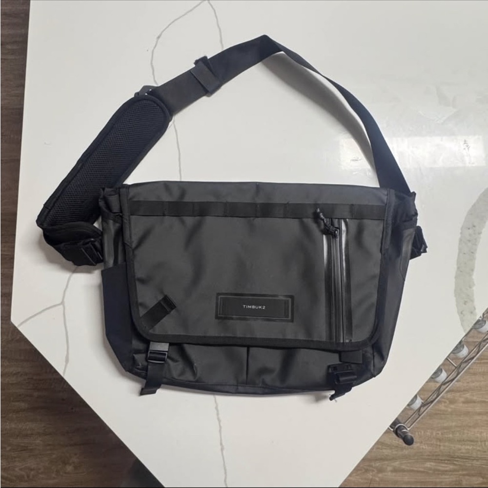 Timbuk2 Black Messenger Bag 15”